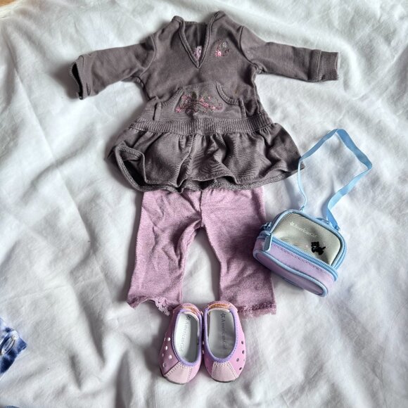 GUC American Girl Doll Clothes & Accessories Lot #1 - Picture 11 of 16